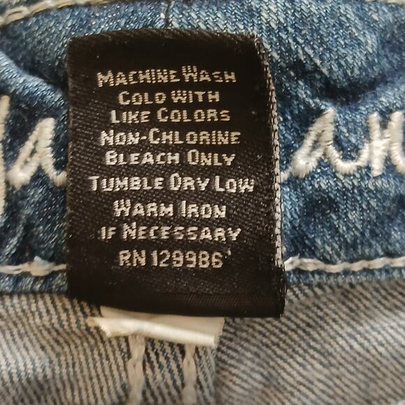 Ariya Jeans Women's 5/6 Blue Light Washed Bootcut Embroidered Studs Stretch Y2K - Picture 9 of 12